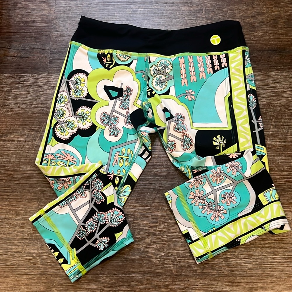 Trina Turk black green white athletic recreation cropped leggings size xs